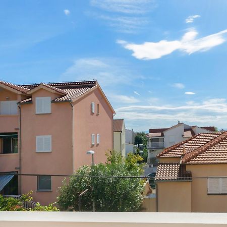 Apartments And Rooms Mladen Водице Экстерьер фото