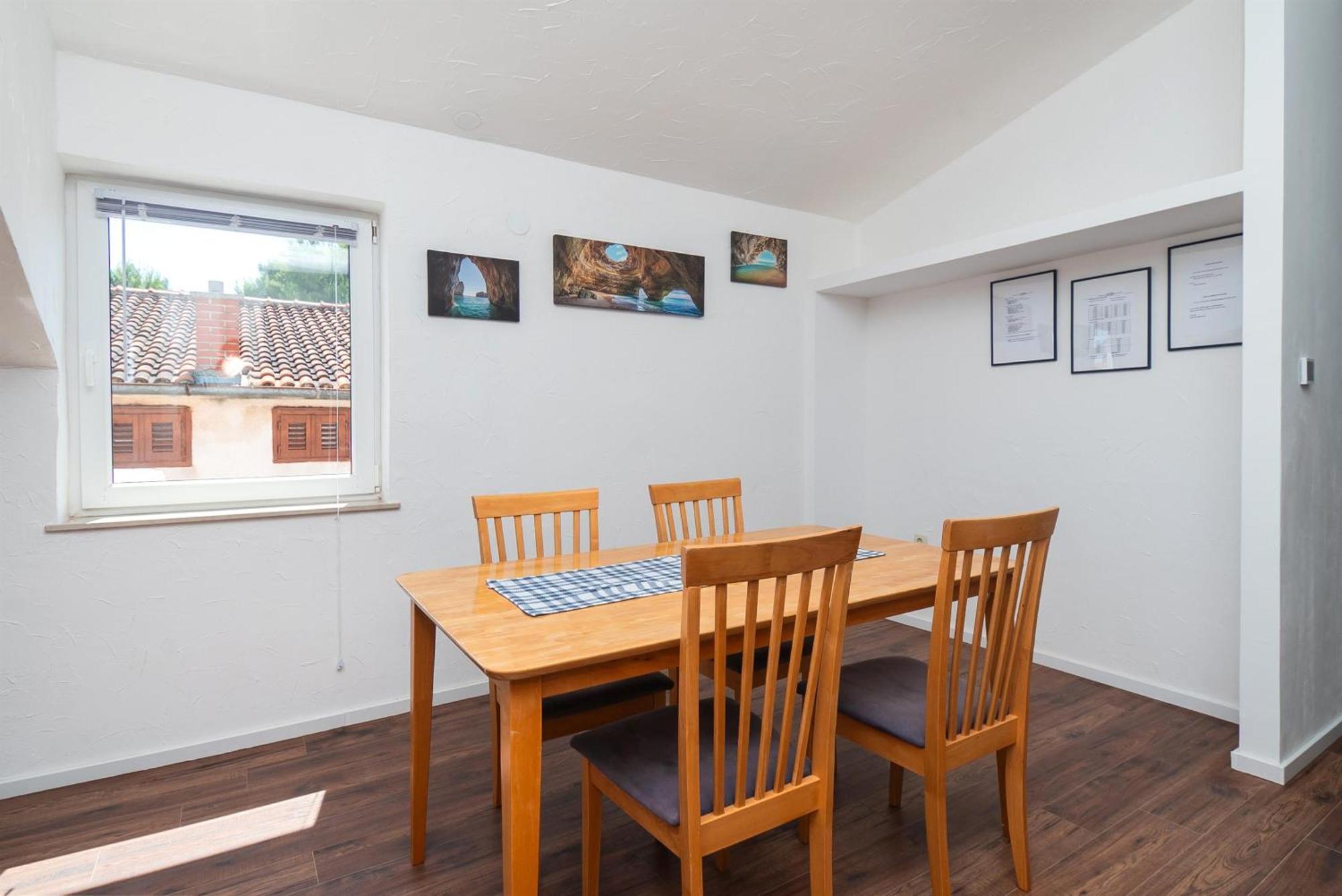 Apartments And Rooms Mladen Водице Номер фото