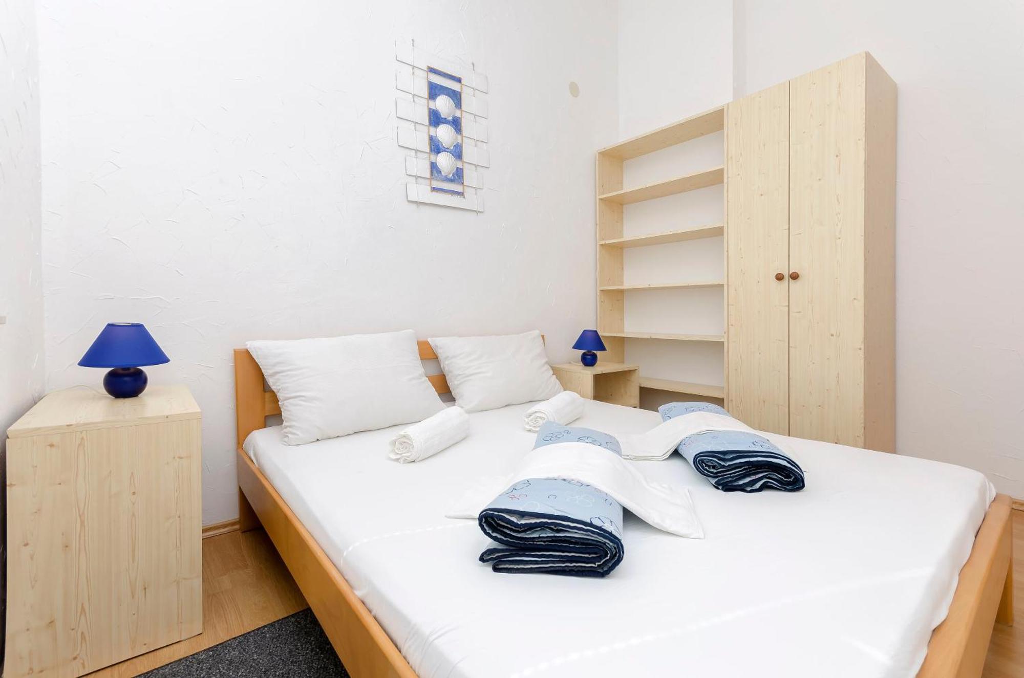 Apartments And Rooms Mladen Водице Экстерьер фото